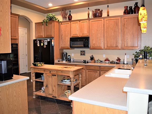 5th image of 22944 W Roy Rogers Ct
