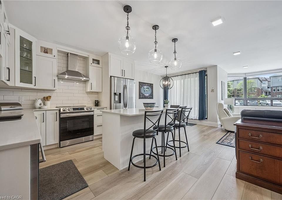 1st image of 688 Preston Pkwy #101