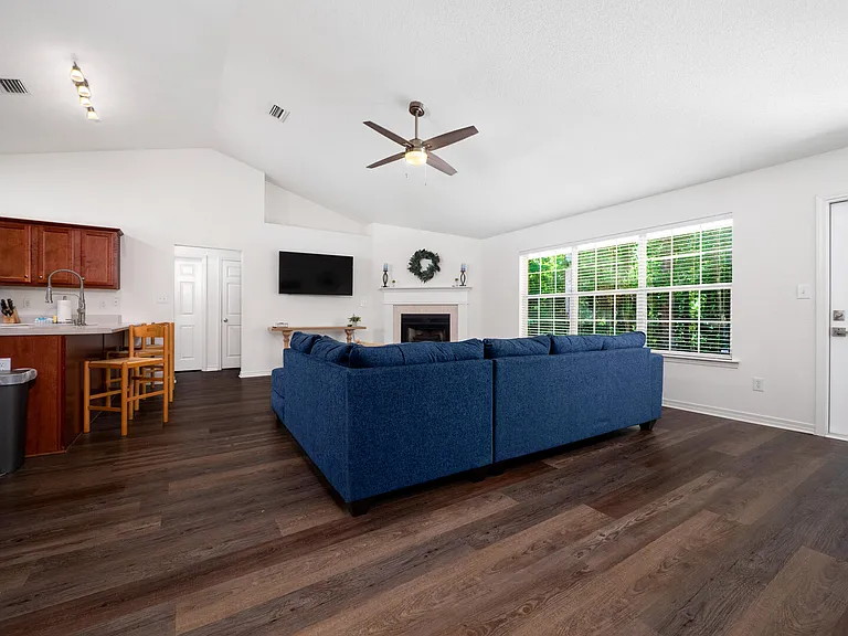 Balsam Ct — Photo 6