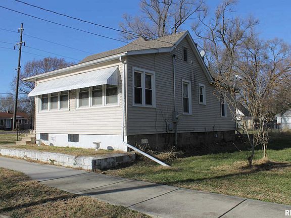 2nd image of 3037 W Trewyn Ave