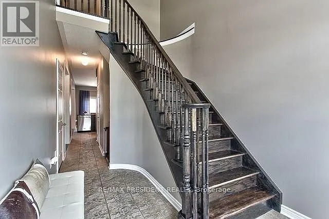 2361 Baronwood Dr — Photo 12