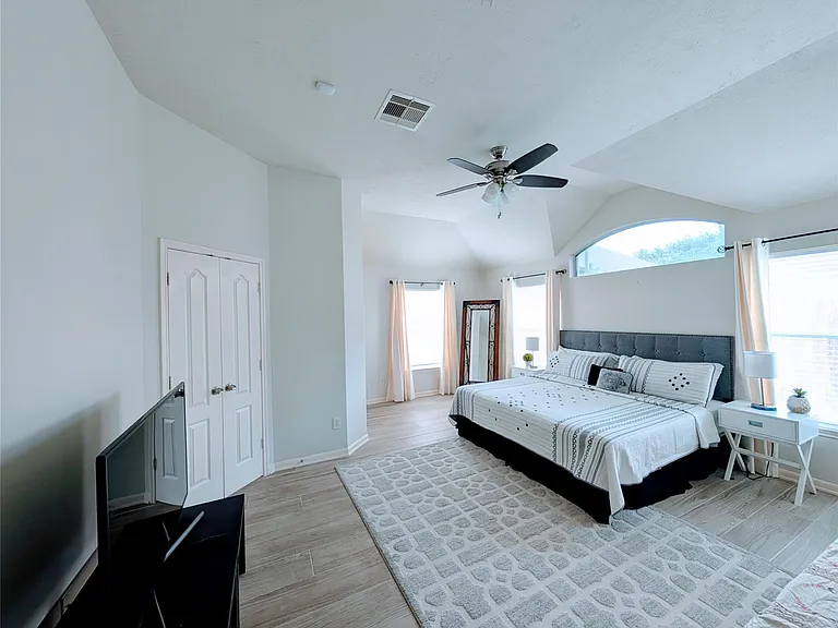 13011 Sandflower Ln — Photo 18