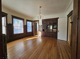 1902 E Newberry Blvd #1902, Milwaukee, WI 53211