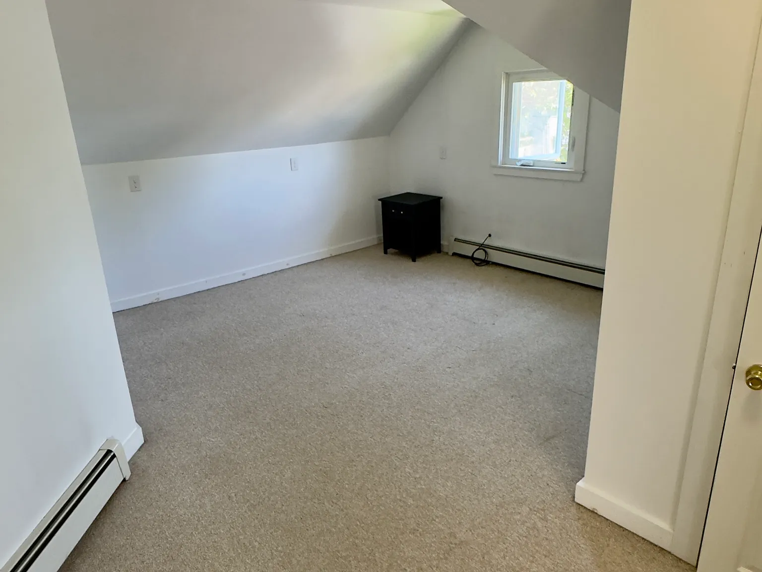 1 bed, $1,600 — Photo 4
