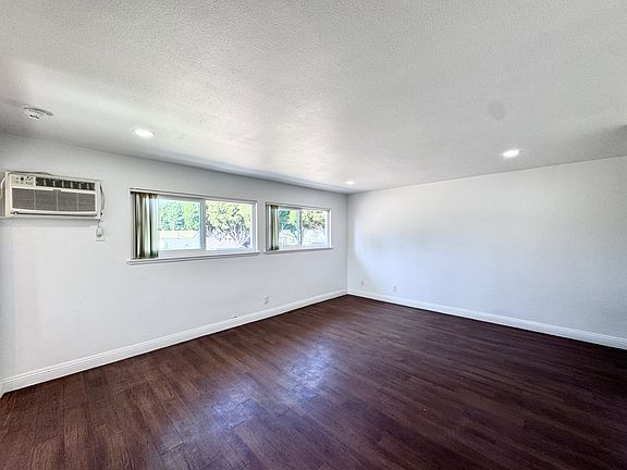 5th image of 7918 Painter Ave Unit K