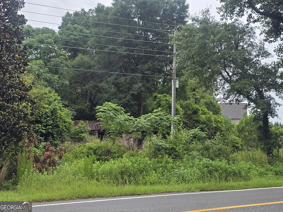 2nd image of 457 Bear Branch Rd