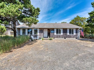 5950 Neptune Dr, Pacific City, OR, 97135