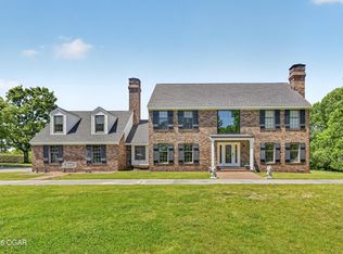 2801 S High St, Neosho, MO 64850