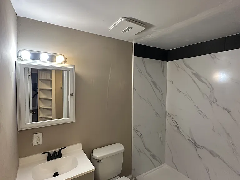4230 Skyline Dr #A — Photo 9