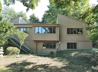 535 Leggat St, Grand Haven, MI 49417