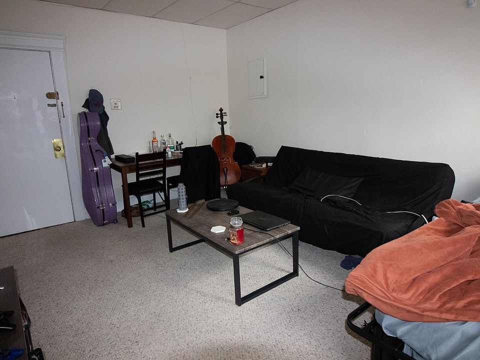 2nd image of 408 Huntington Ave #30
