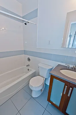 Rented by Compass | media 52