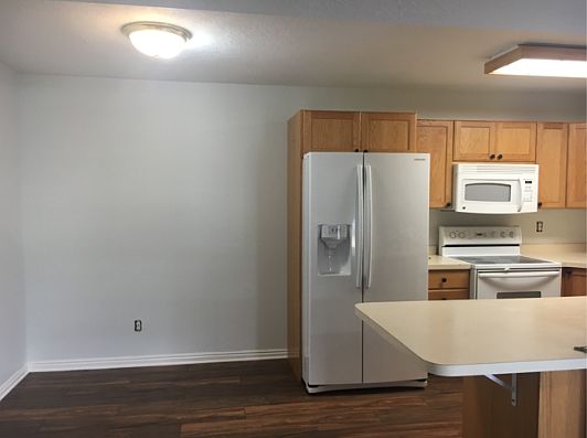 4th image of 1457 N 1250 W #91