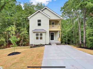 214 Country Glen Lane, Pelzer, SC 29669