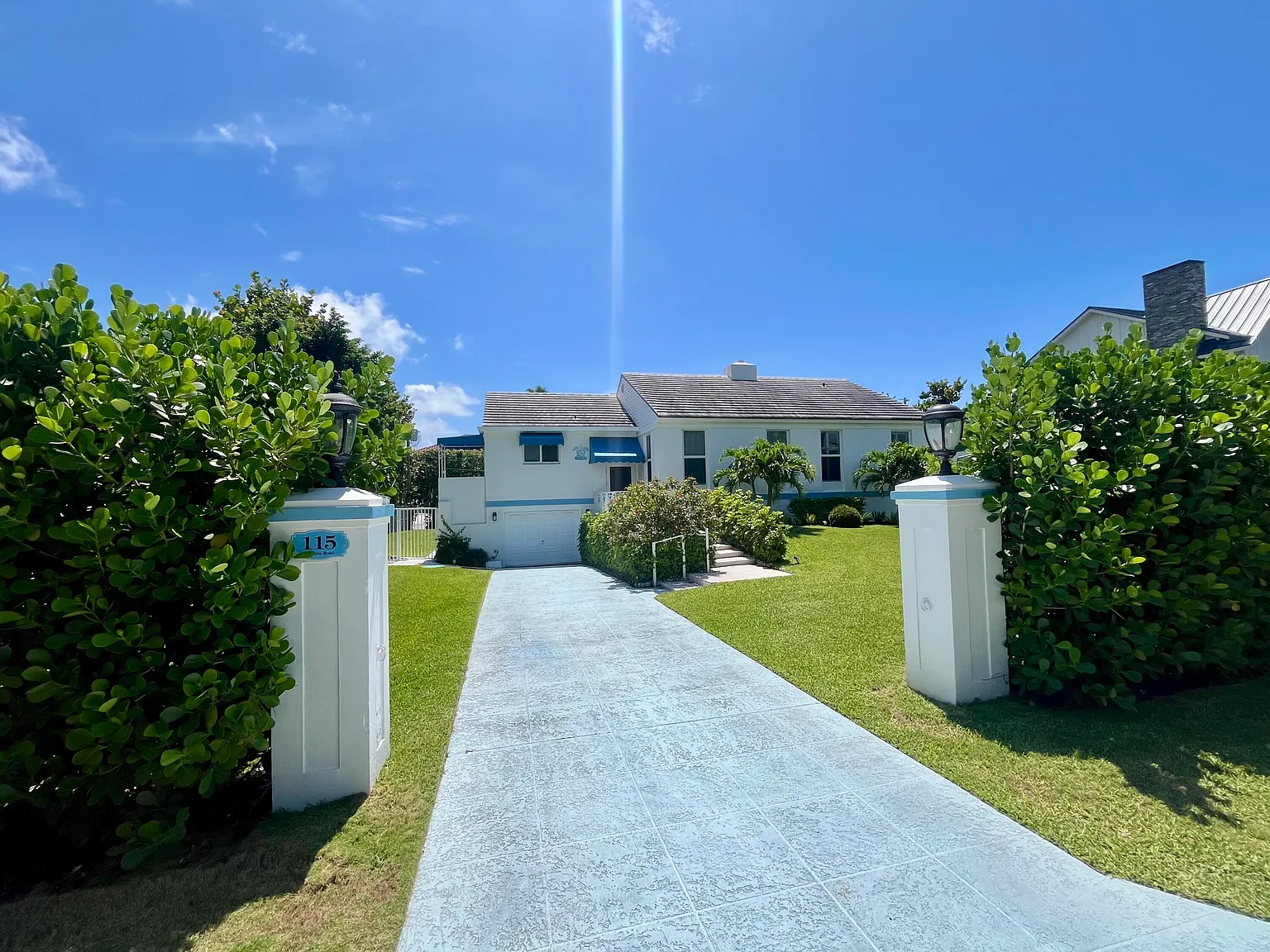 3 bed, 2.0 bath, 1566 sqft, $7,500 — Photo 3