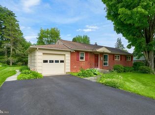 2315 Wilkes Rd, Lancaster, PA 17601