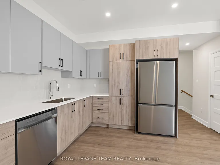 6952 Notre Dame St #B — Photo 5