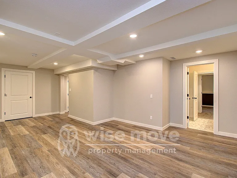 4001 NW 127th St — Photo 34