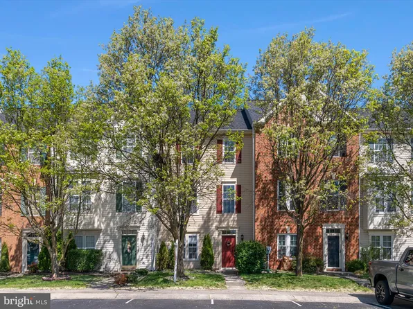 8144 Poinsett Ter, Pasadena, MD 21122