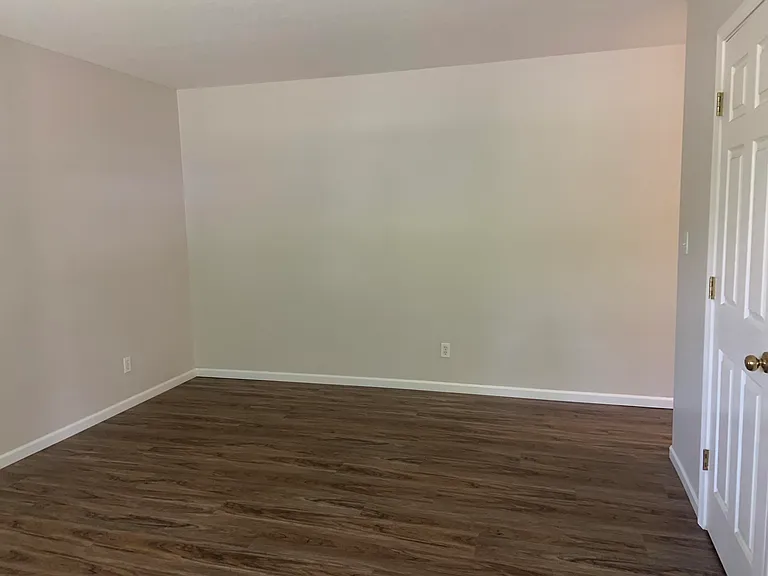 1015 Duke St — Photo 3