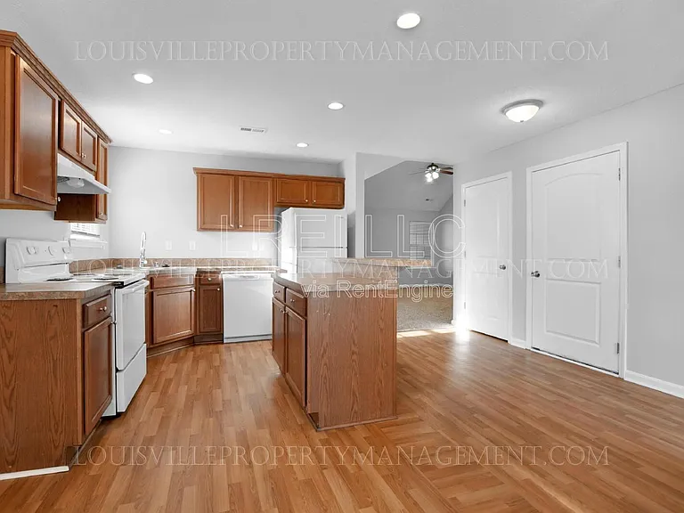 7019 James Madison Way — Photo 2