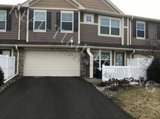 2115 Cedar Grove Trl, Eagan, MN 55122