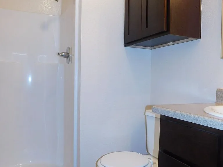 Gant Apartments — Photo 34