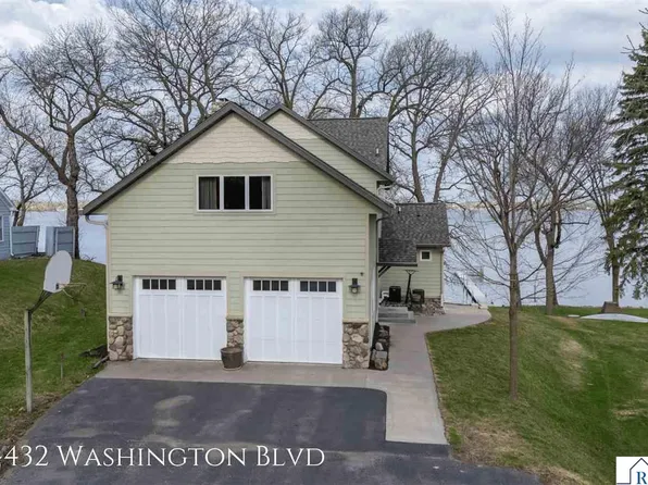 4432 Washington Blvd, Madison Lake, MN 56063