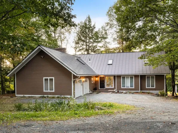 3 Fairway Drive, Grantham, NH 03753