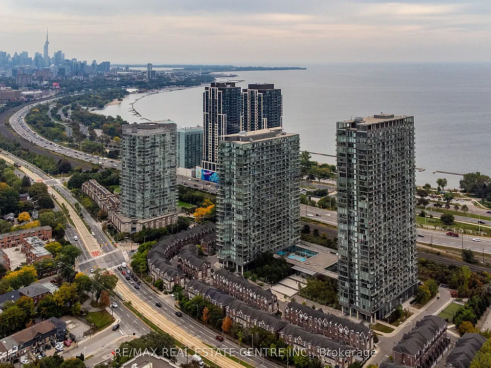 103 The Queensway #912