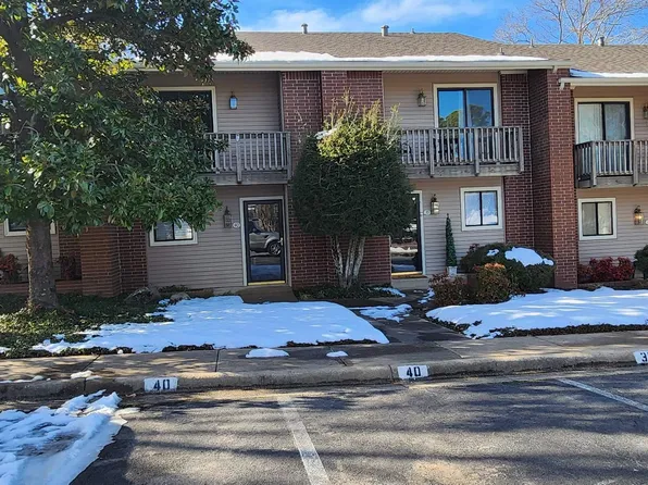 2824 Foxcroft Rd APT 40, Little Rock, AR 72227