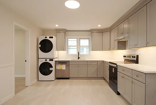 306 Courtland Ave #1 Photo 1