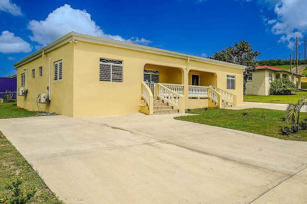 2 bed, $2,300 — Photo 2