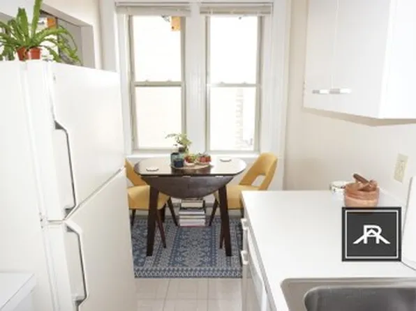 1643 Commonwealth Ave #8A, Brighton, MA 02135