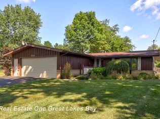 3518 Lawndale Rd, Saginaw, MI 48603