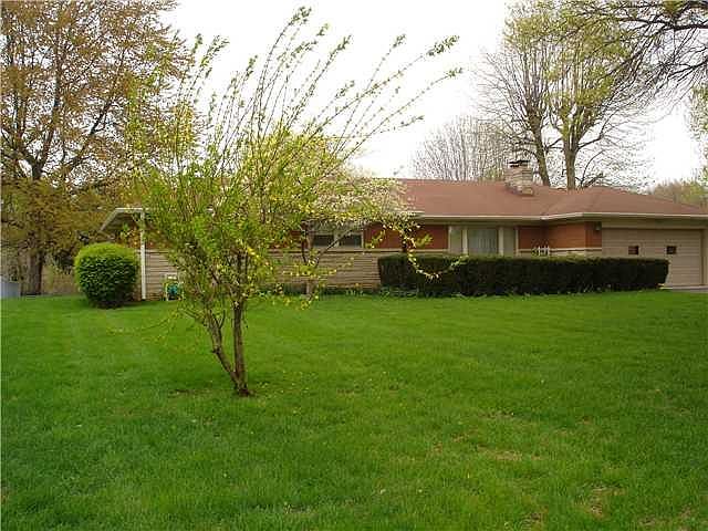1st image of 316 E Beechwood Ln