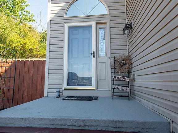 5th image of 540 Leo Dr