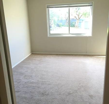 5th image of 108 Tapia Dr