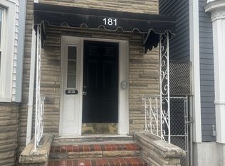 181 London St #3, Boston, MA 02128