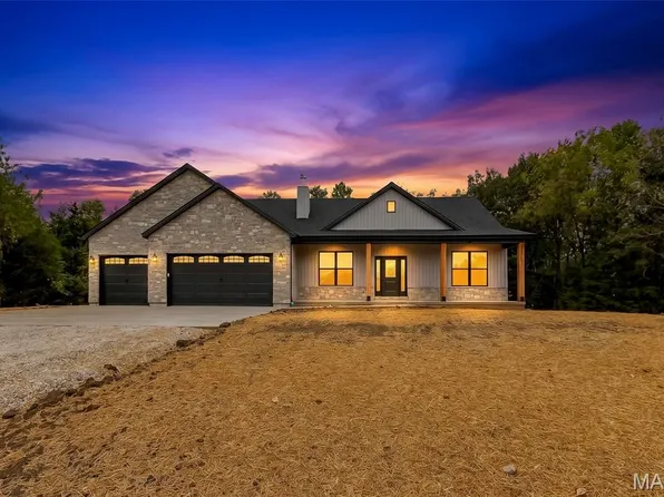 115 Hickory Heits Ct, Moscow Mills, MO 63362
