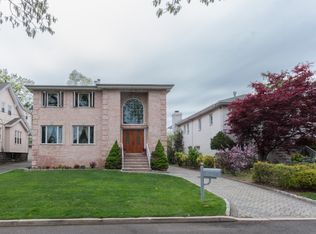 11 2nd St, Englewood Cliffs, NJ 07632