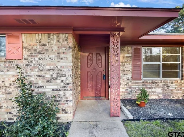 4096 County Road 398, Tyler, TX 75705