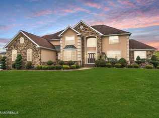 186 Jumping Brook Drive, Toms River, NJ 08755