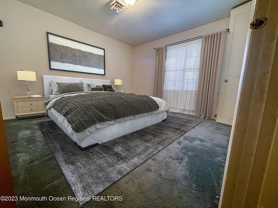 1st image of 598 Lake Point Drive #B