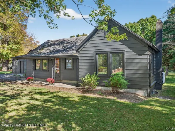 718 Springtown Road, Tillson, NY 12486