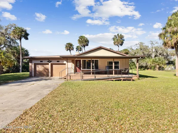 2490 Lake Dr, Cocoa, FL 32926