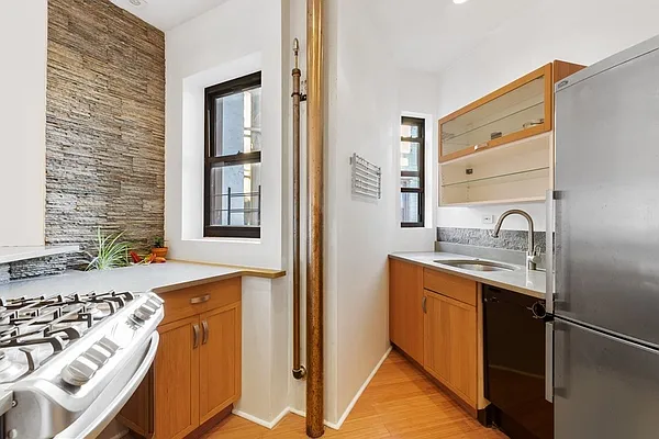 Sold by Corcoran | media 2