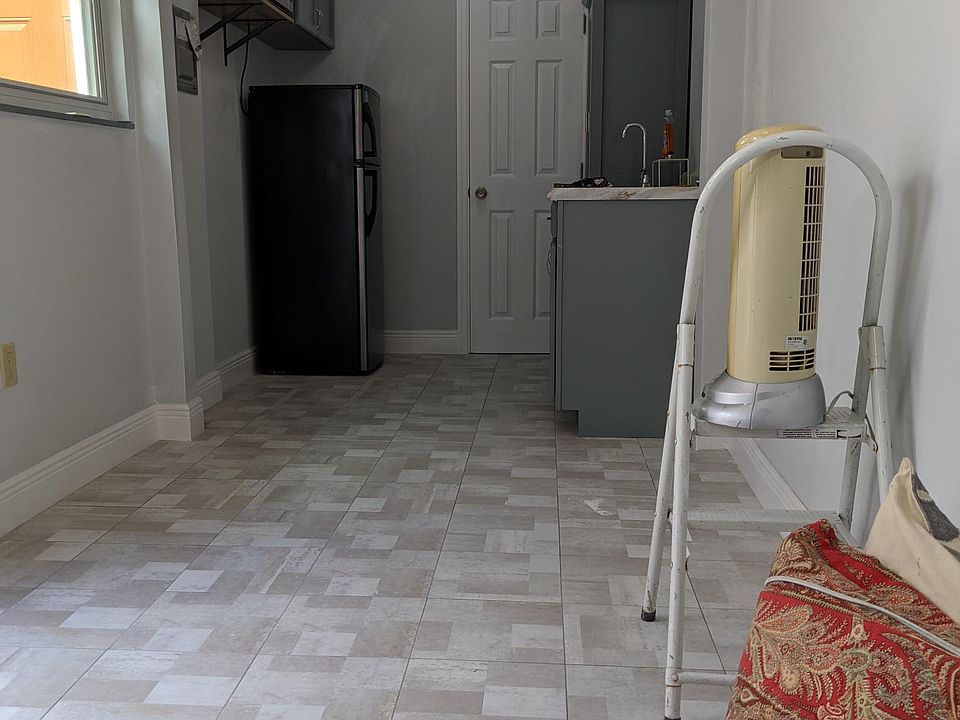 open living are without furniture