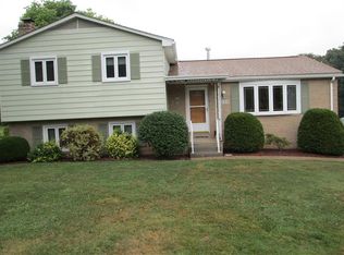 144 Patricia Dr, Beaver Falls, PA 15010