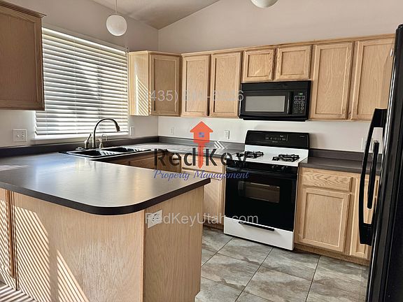 5633 Oakmont Ct, Stansbury Park, UT_10042024